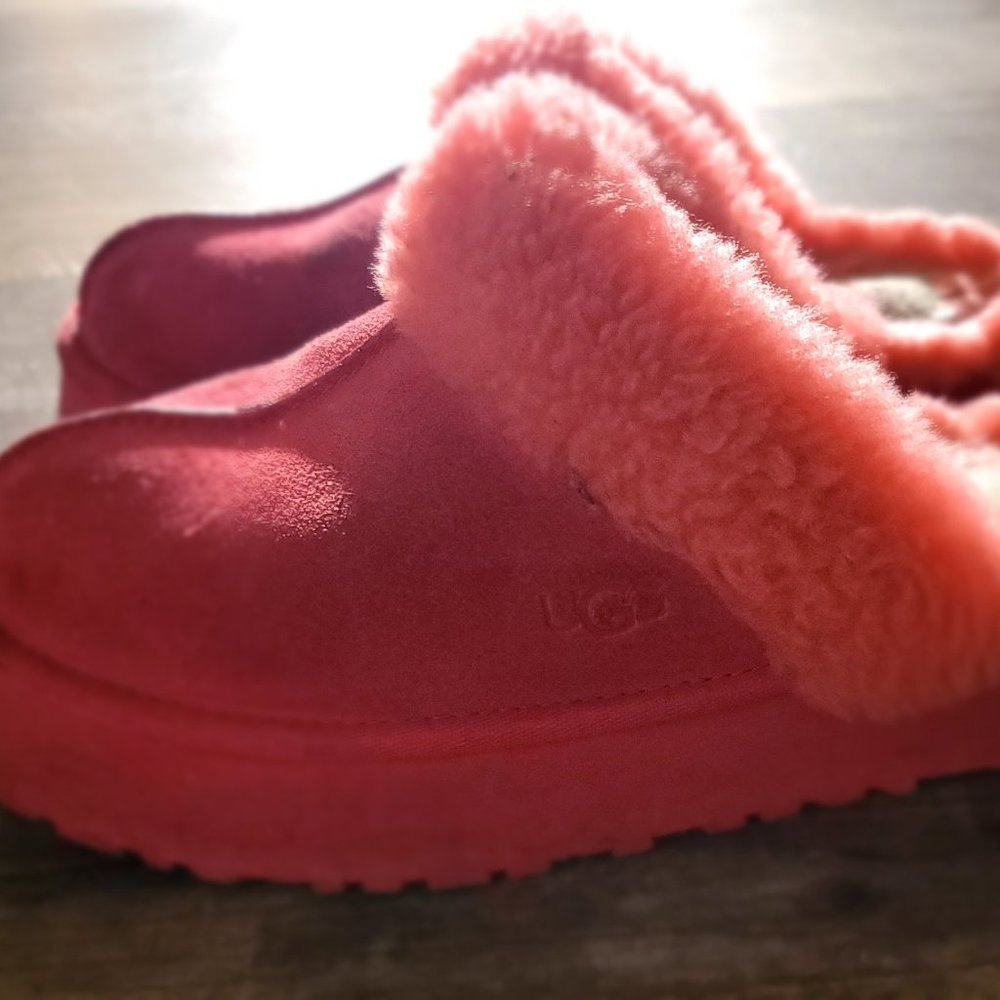 UGG Platform Disquette Hibiscus Pink Suede Slippers